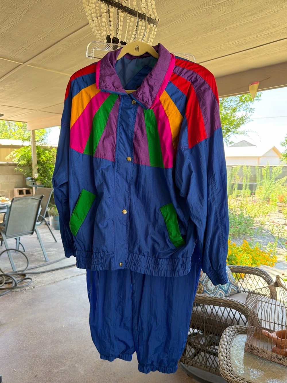 Vintage Andy Johns Women's Navy Colorblock Windbreaker Pants Set Multicolor